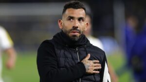 Talleres surpreende e anuncia Carlos Tévez como treinador em dia ‘conturbado’