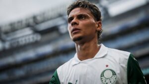 Por que Palmeiras não se anima com oferta por Richard Ríos