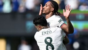 Capitão diz que Chelsea não jogará como Botafogo contra o PSG