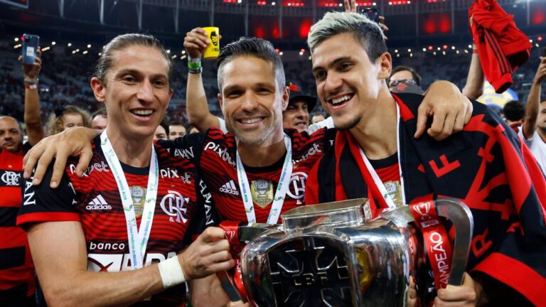 Diego Ribas diz que ‘Flamengo confunde’ e comenta polêmica com Pedro